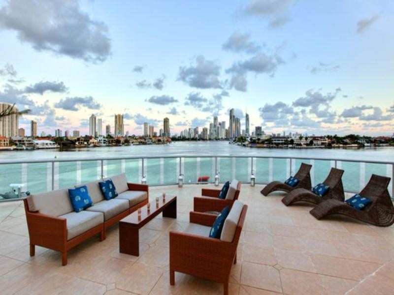 12 Korong Street, Southport QLD 4215