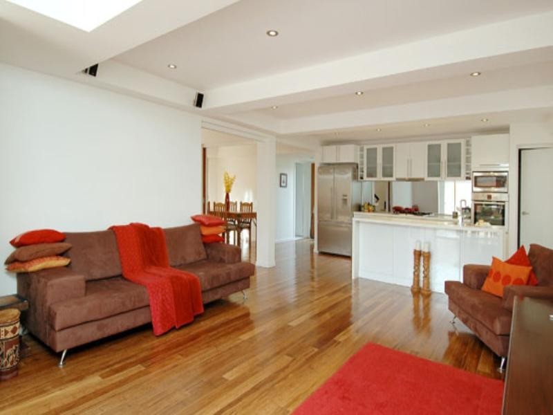 30 Seaside Avenue, Mermaid Beach QLD 4218