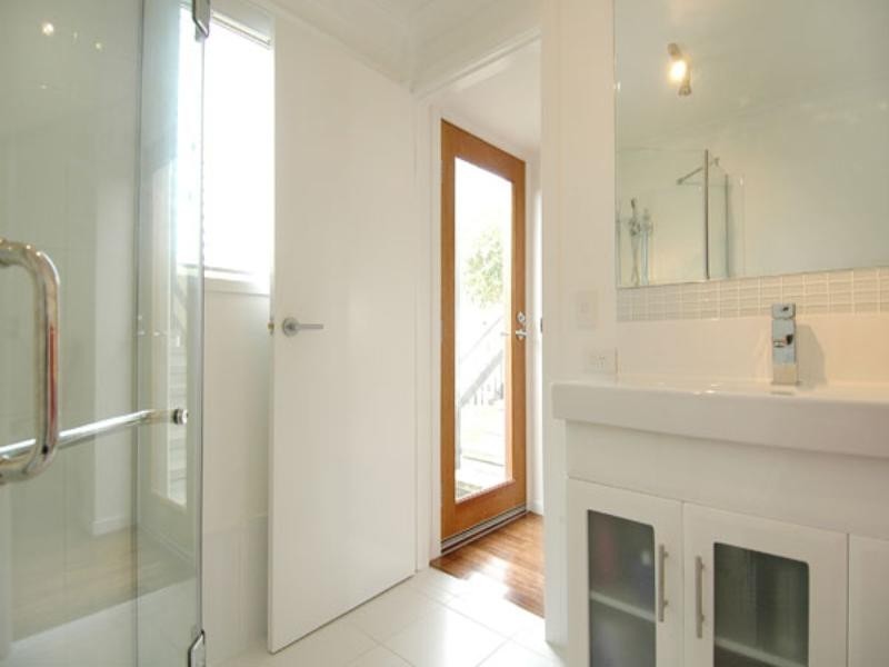 30 Seaside Avenue, Mermaid Beach QLD 4218