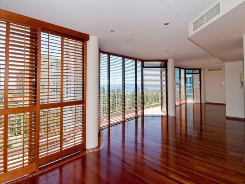14 ‘Calais’, 17 Peak Avenue, Main Beach QLD 4217