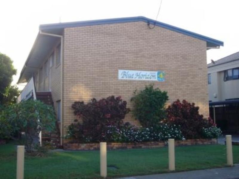 6/4 Hedges Avenue, Mermaid Beach QLD 4218