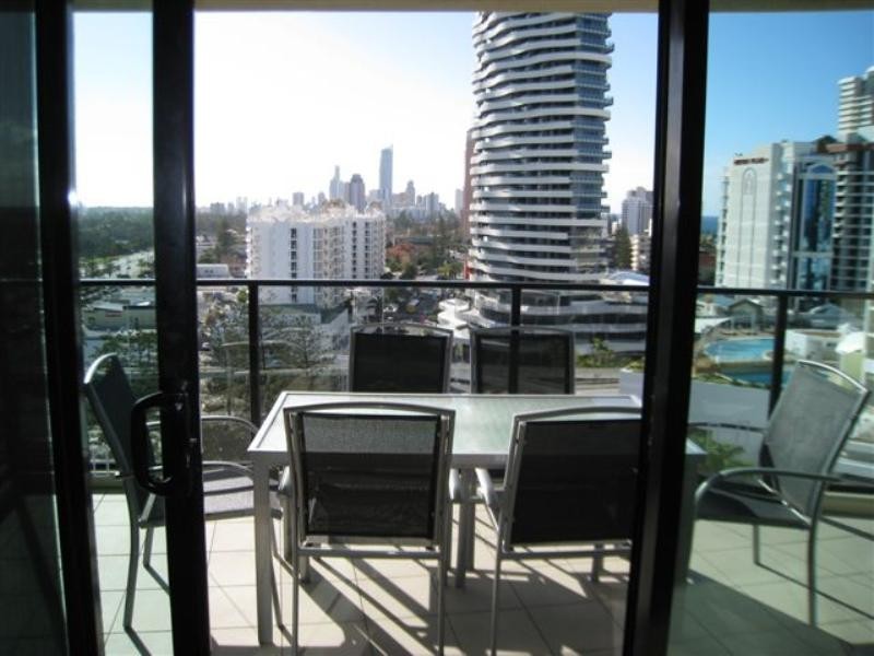 Apt 1106 Gold Coast Highway, Broadbeach QLD 4218