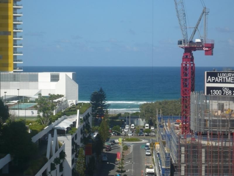 Apt 1106 Gold Coast Highway, Broadbeach QLD 4218