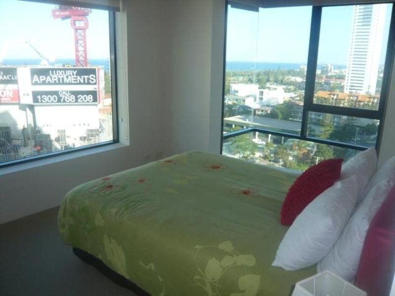 Apt 1106 Gold Coast Highway, Broadbeach QLD 4218