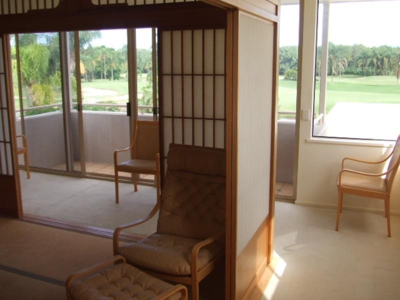 12 Meadowview Drive, Carrara QLD 4211