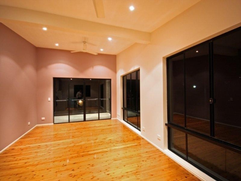 22 Sunrise Boulevard, Surfers Paradise QLD 4217