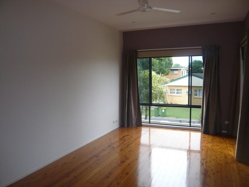 22 Sunrise Boulevard, Surfers Paradise QLD 4217