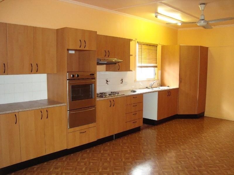 3 Scarborough Street, Southport QLD 4215