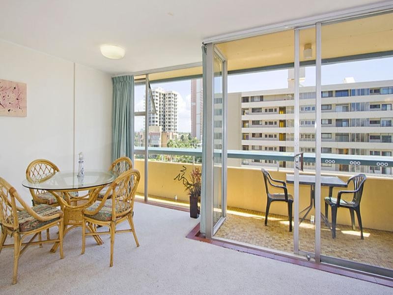 603 ‘Hi Ho Beach Apartments’ 2 Queensland Avenue, Broadbeach QLD 4218