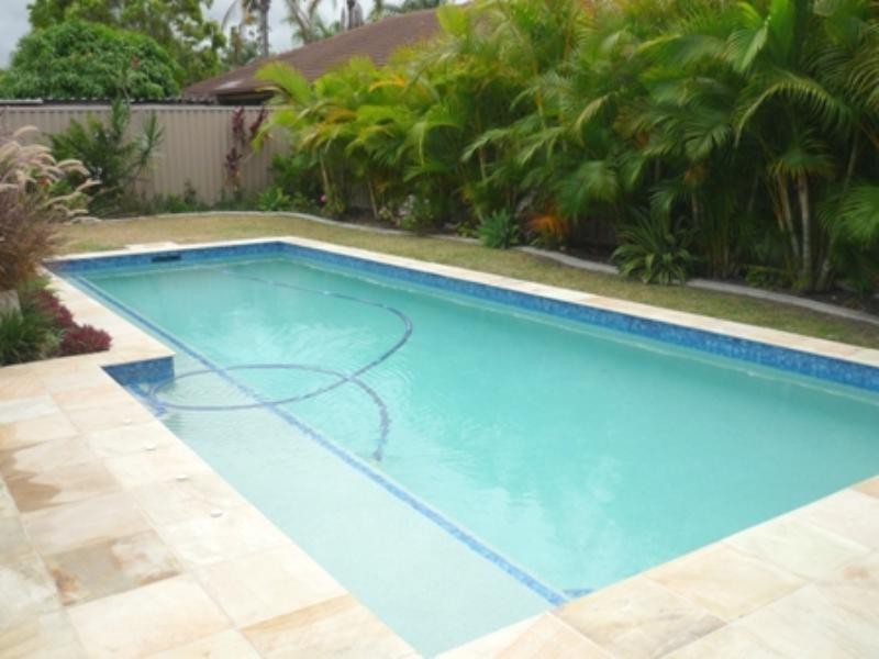 13 Wild Duck Drive, Mermaid Waters QLD 4218