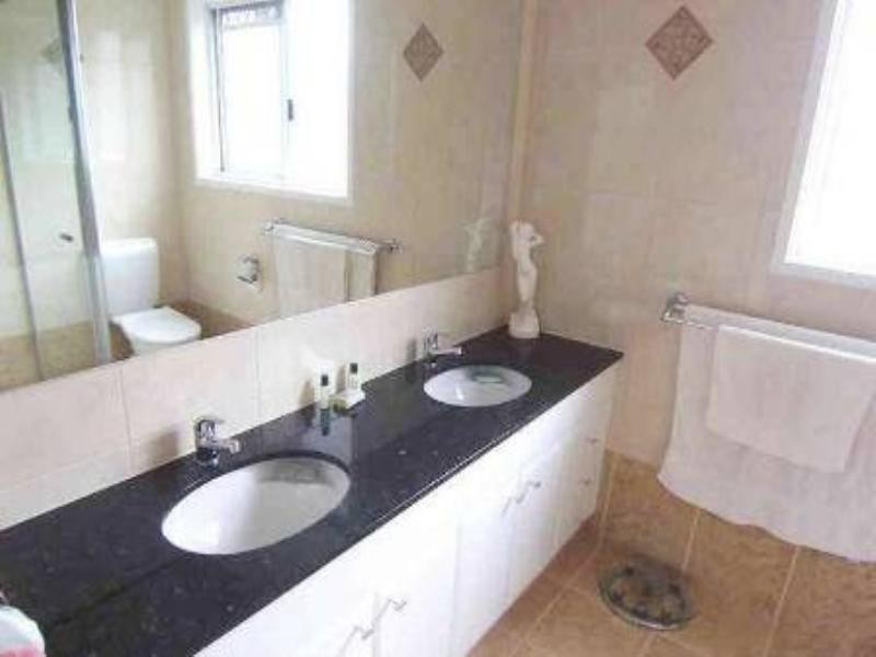 13 Wild Duck Drive, Mermaid Waters QLD 4218