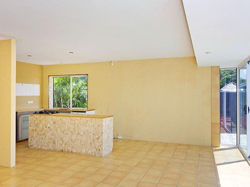 6 Flamingo Key, Broadbeach Waters QLD 4218