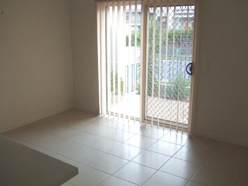 2/35 Meridien Avenue, Varsity Lakes QLD 4227