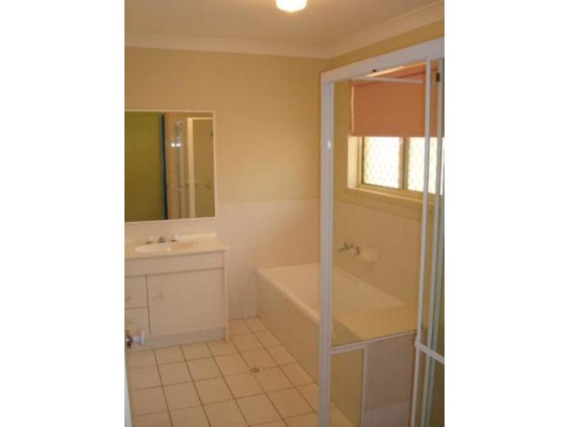 1 Vancouver Drive, Robina QLD 4226