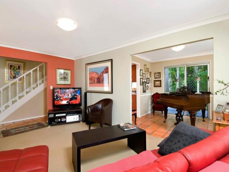 Broadbeach Waters QLD 4218
