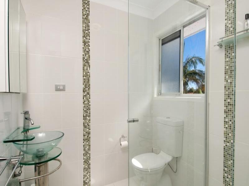 Broadbeach Waters QLD 4218