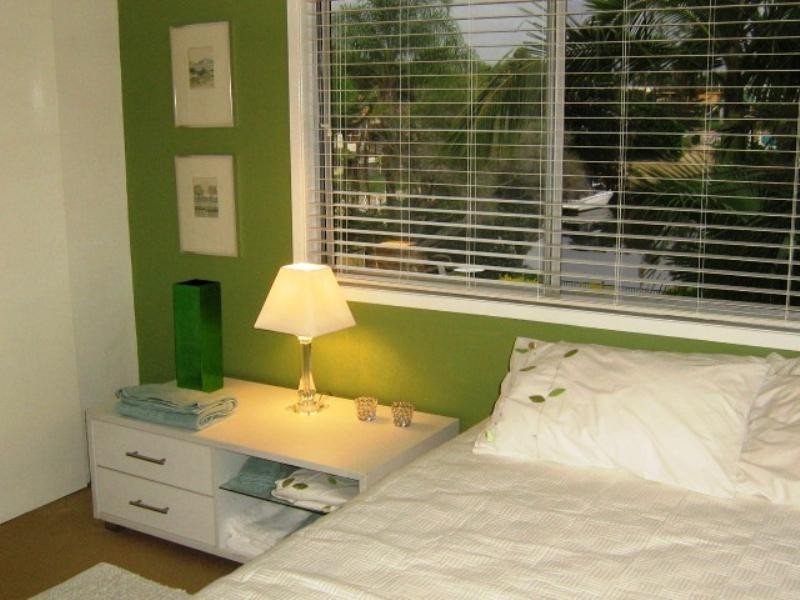 Broadbeach Waters QLD 4218