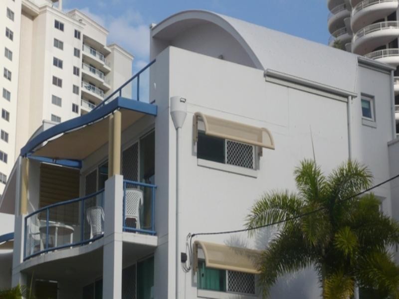 14/193 Surf Parade, Broadbeach QLD 4218