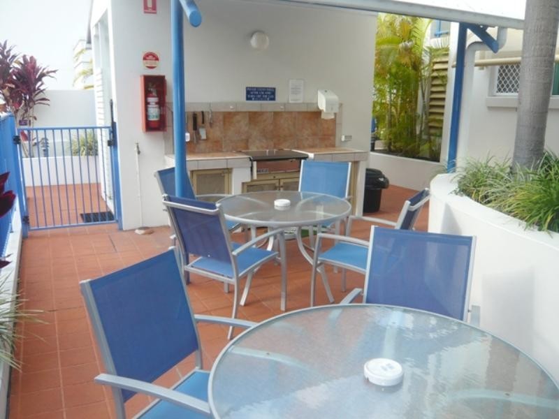 14/193 Surf Parade, Broadbeach QLD 4218