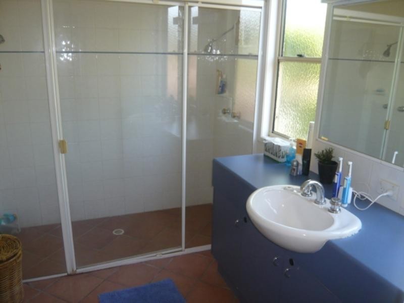 26 Sunbrite Avenue, Mermaid Beach QLD 4218