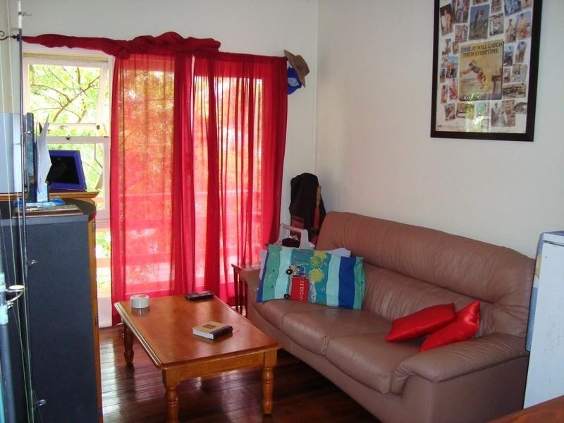 4/96 Frank Street, Labrador QLD 4215