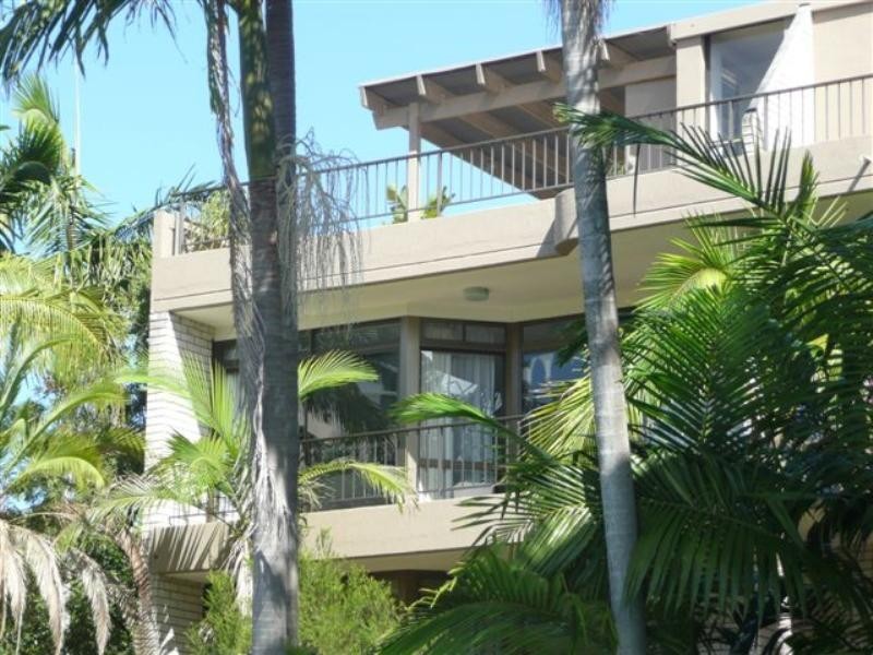 Broadbeach QLD 4218