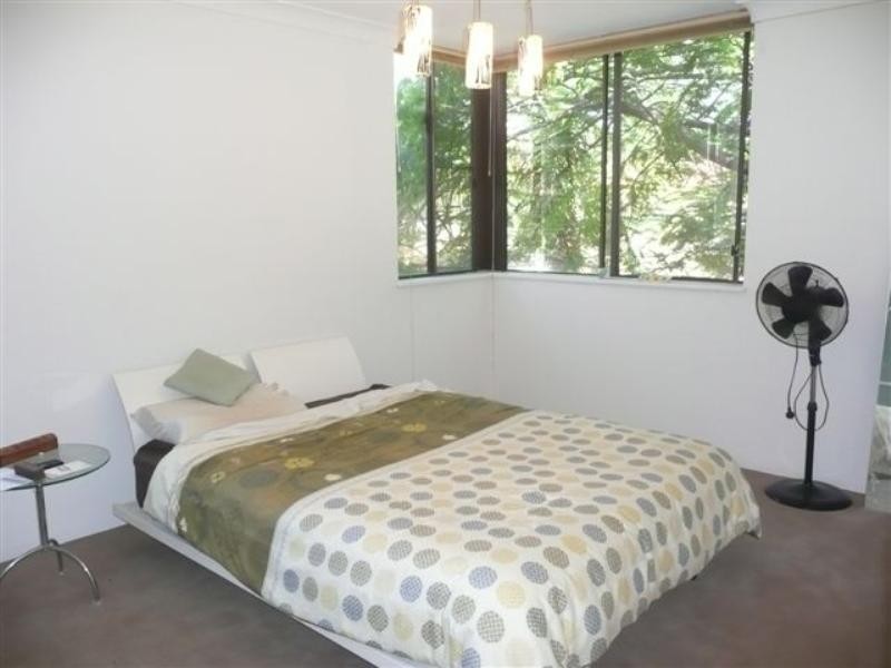 Broadbeach QLD 4218