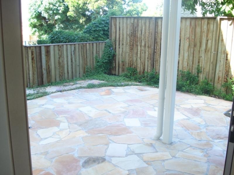 2/29 Bauer Street, Southport QLD 4215