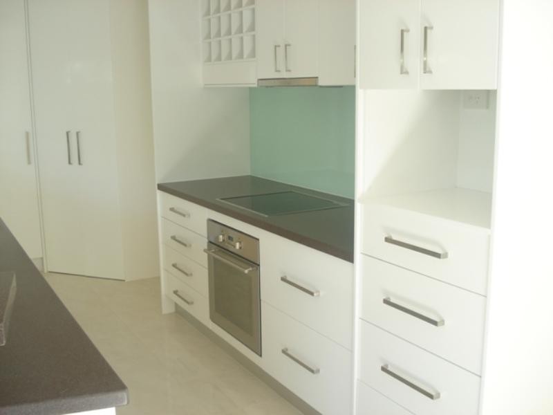 2/29 Bauer Street, Southport QLD 4215