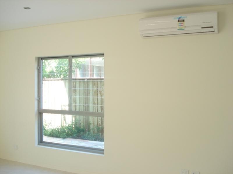 2/29 Bauer Street, Southport QLD 4215