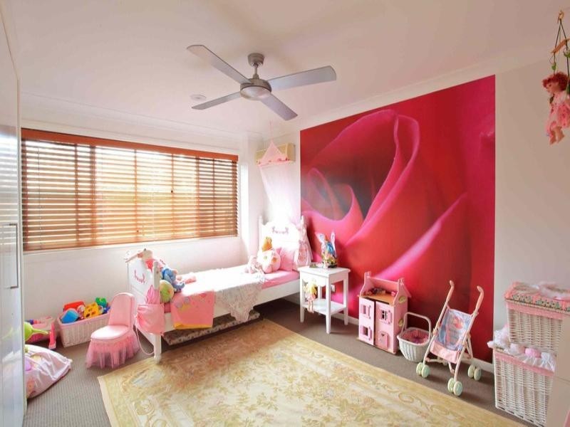 9 Hythe Street, Miami QLD 4220