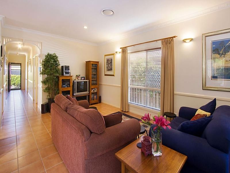 Varsity Lakes QLD 4227