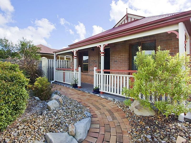 Varsity Lakes QLD 4227