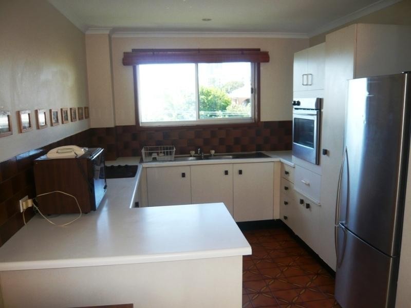 12/32 Armrick Avenue, Broadbeach QLD 4218