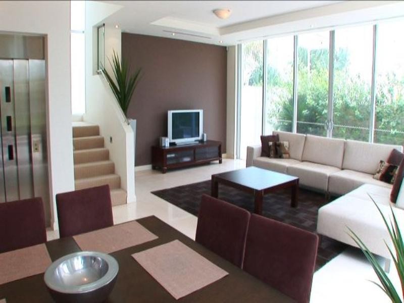 5 Broadbeach Boulevard, Broadbeach QLD 4218
