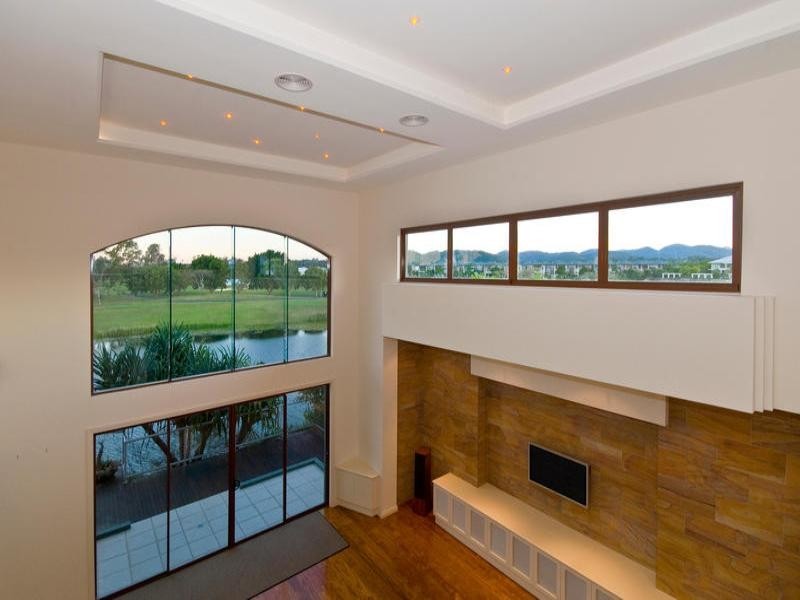 813 Legend Trail, Robina QLD 4226