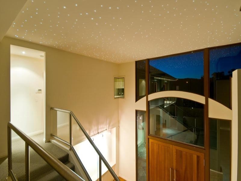 813 Legend Trail, Robina QLD 4226