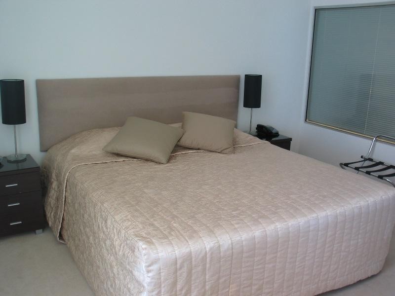 Broadbeach QLD 4218