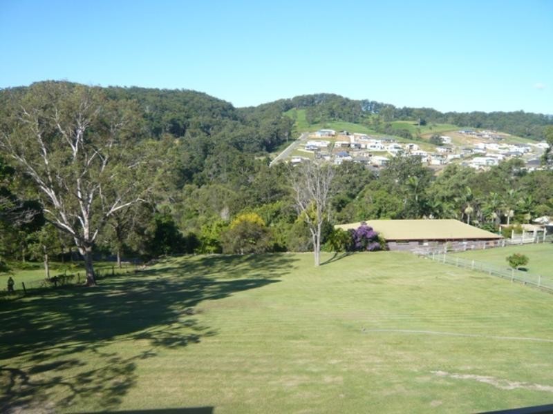 74 Bonogin Road, Mudgeeraba QLD 4213