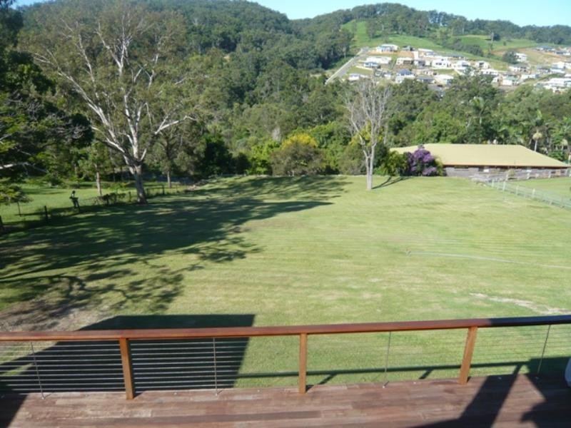 74 Bonogin Road, Mudgeeraba QLD 4213