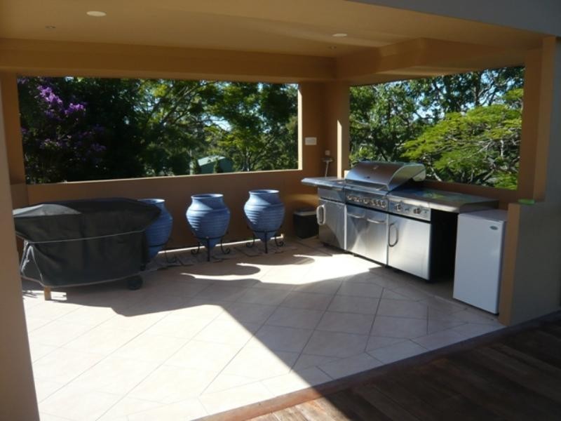 74 Bonogin Road, Mudgeeraba QLD 4213