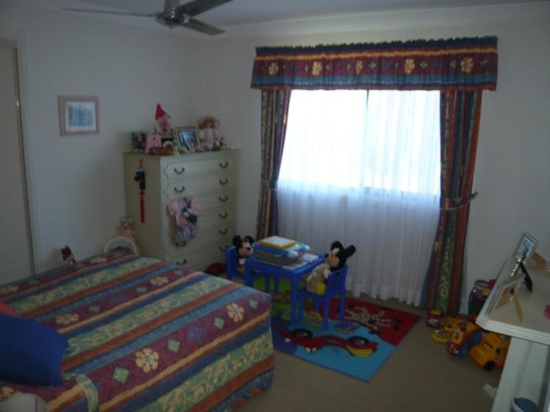 74 Bonogin Road, Mudgeeraba QLD 4213