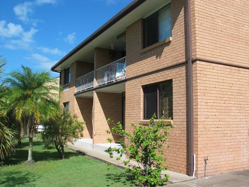 3 ‘Kirsty Court’ 50 Oceanic Drive, Mermaid Waters QLD 4218