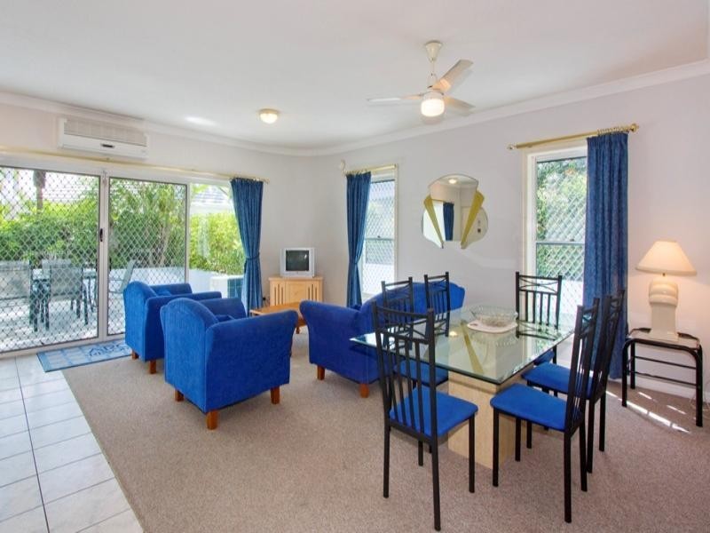 Broadbeach Waters QLD 4218