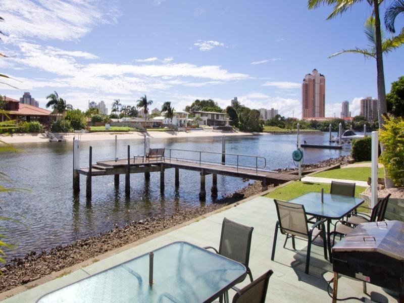 Broadbeach Waters QLD 4218