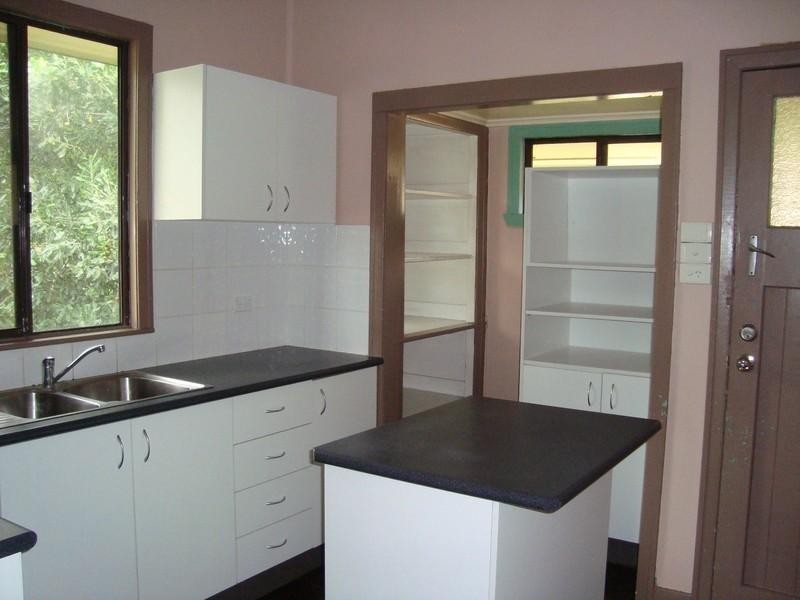 98 Frank Street, Labrador QLD 4215