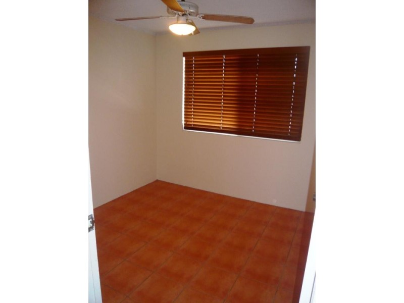 1 ‘Seabeach Court’, 4 Seabeach Avenue, Mermaid Beach QLD 4218