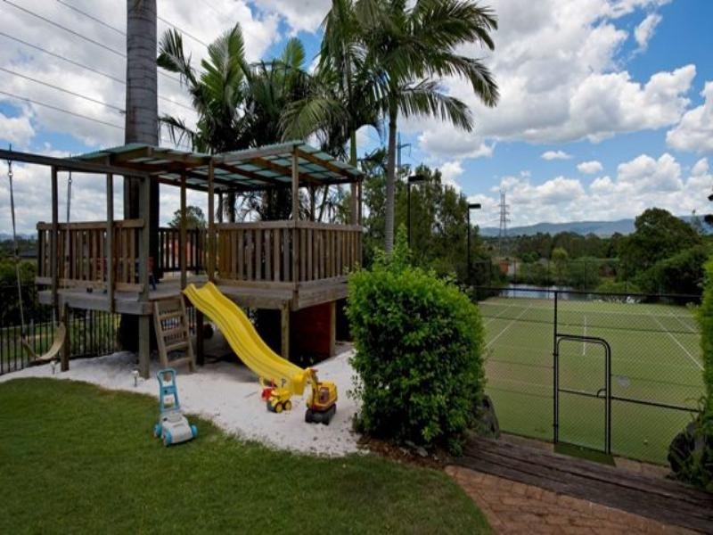 35 Bellara Street, Ashmore QLD 4214