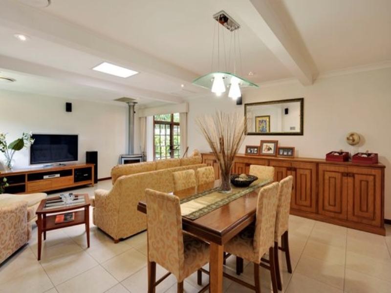 35 Bellara Street, Ashmore QLD 4214