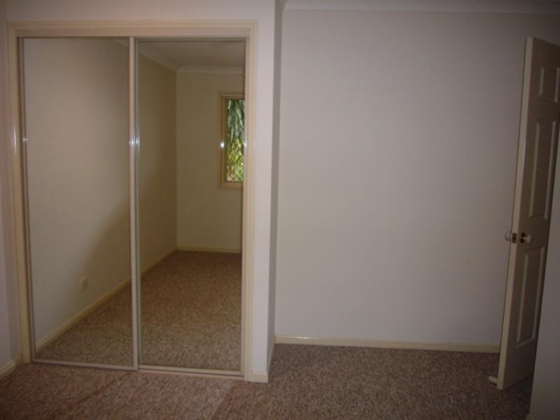 2/3 Kingia Court, West Burleigh QLD 4219